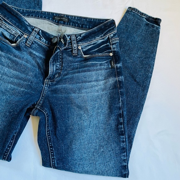 Silver Jeans Co Elyse Skinny Jeans - Picture 5 of 8
